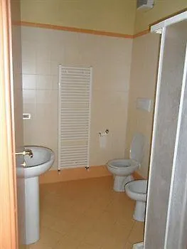 Hotel La Perla Del Lago *